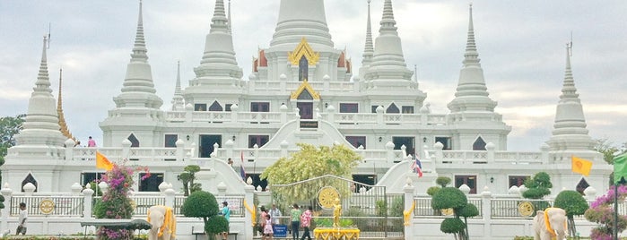 Wat Asokkaram is one of ช่างกุญแจอโศก Service 082-473-1555 ห้วยขวาง.