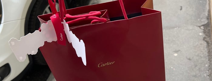 Cartier is one of Шоппинг.