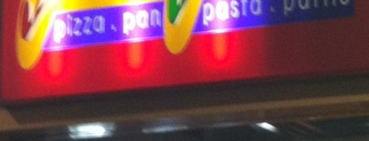 Jamaican Patties is one of Kimmie's Saved Places.