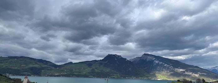 Oberhofen is one of Швейцария 🇨🇭.