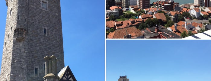Torre Tanque is one of Posti che sono piaciuti a Pato.