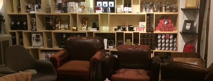 caffè HABITŪ Coffee Academy & Roasting Studio is one of HKG.