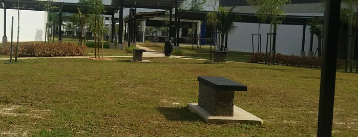 Bandar Universiti Pagoh is one of 🖤💀🖤 LiivingD3adGirl : понравившиеся места.