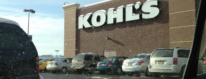 Kohl's is one of สถานที่ที่ Tina ถูกใจ.