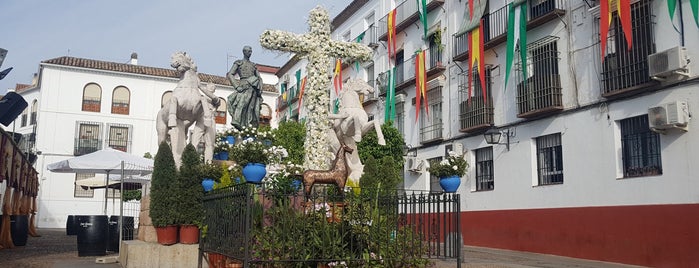 Cruz De Mayo Santa Marina is one of Córdoba.