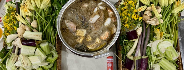 Lẩu Mắm Dạ Lý is one of for Foodie in Can Tho.