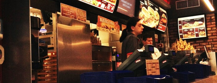 Burger King is one of Lugares favoritos de Alex.