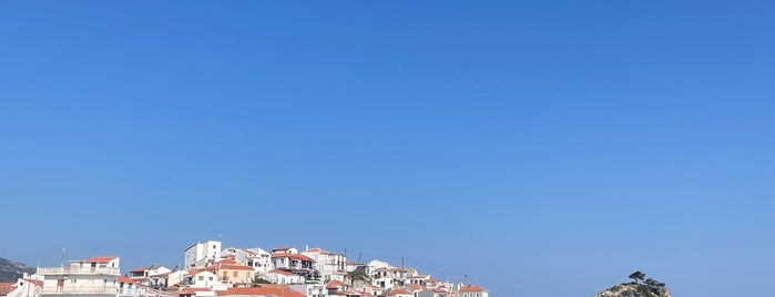 Κοκκάρι Bay is one of Samos.