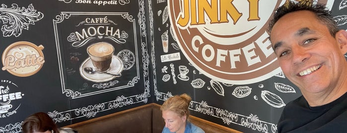 Jinky’s Coffee is one of Locais curtidos por Hanna.