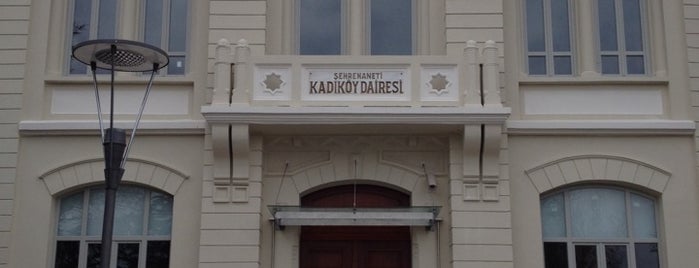 Kadıköy Belediyesi Şehremaneti Binası is one of Locais salvos de cavlieats.