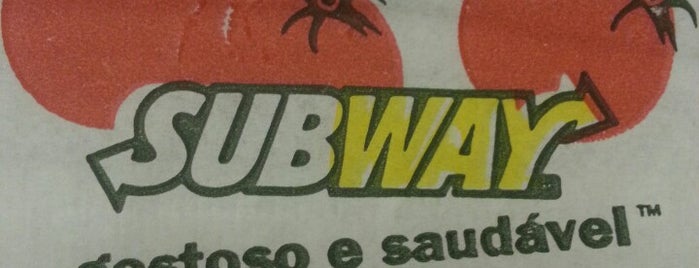 Subway is one of Locais curtidos por Rodrigo.