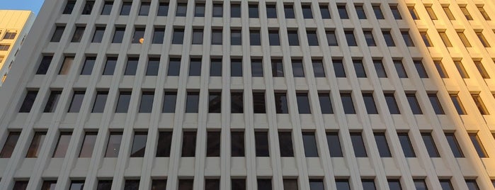 Colony Square is one of Arts Center MARTA Station.