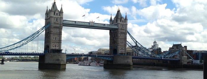 Tower Bridge is one of Round the World.