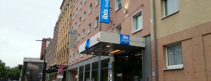 ibis budget Berlin City Potsdamer Platz is one of king ofさんのお気に入りスポット.
