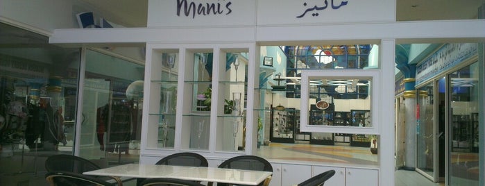 Mani's Gourmet Cafe is one of Abdulla : понравившиеся места.