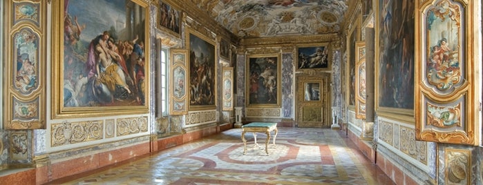 musei civici di palazzo buonaccorsi is one of 🇮🇹 Marche.