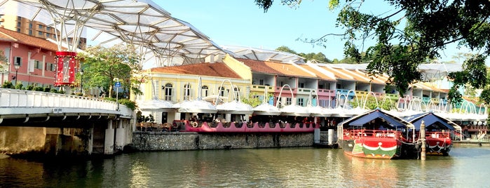 Clarke Quay is one of Singapore Attractions.