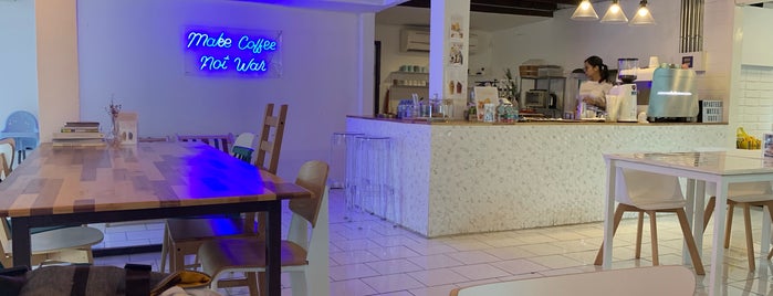 Pastels Motel Café is one of Bkk 2019.