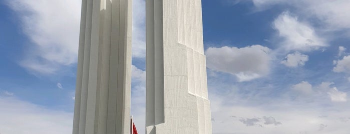 Malazgirt Zafer Anıtı is one of ✖ Türkiye - Muş.