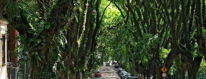 Rua Gonçalo de Carvalho is one of Porto Alegre.