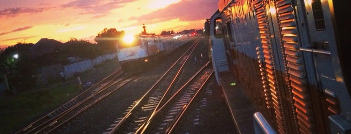 Stasiun Babat is one of Train Station.