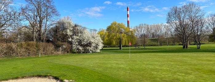 Golfrange Tuttendörfel is one of Best sport places in Vienna.