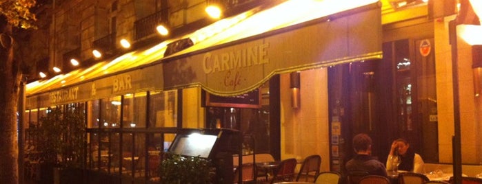 Carmine Café is one of สถานที่ที่ Esra ถูกใจ.