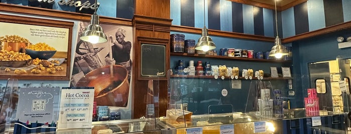Garrett Popcorn Shops is one of All-time favorites in United States.