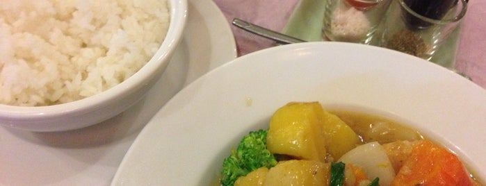 Confetti Restaurant is one of Repastos Lentos.