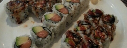 Sushi & Thai is one of Posti che sono piaciuti a Pilgrim 🛣.