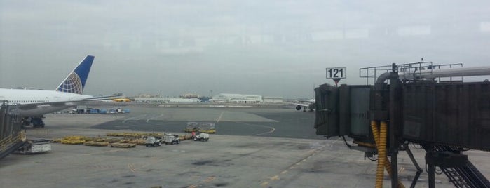 Международный аэропорт Ньюарк Либерти (EWR) is one of Airports.