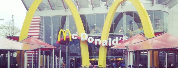 McDonald's is one of Disneyland Paris.