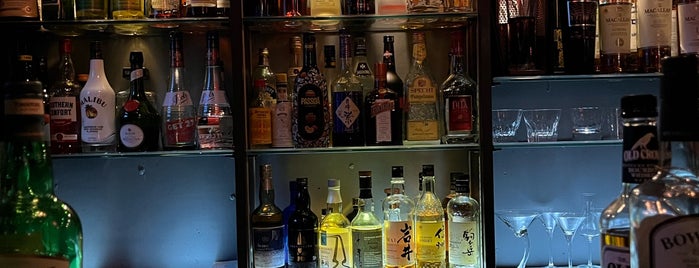 BAR Wee DRAM is one of Japan Whisky Bars.
