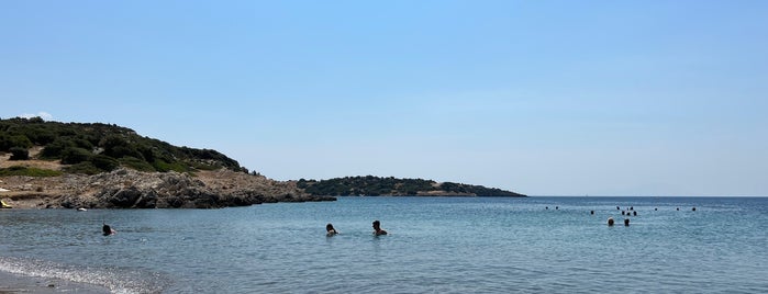 Melengeç Plajı is one of İzmir.