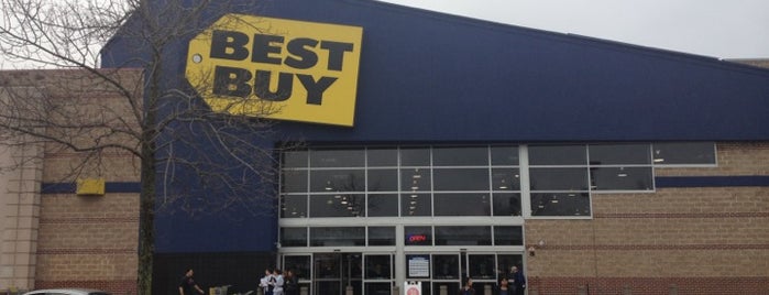 Best Buy is one of Josepf’s Liked Places.