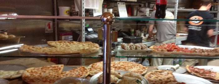 Siena's Gourmet Pizza is one of Srivatsan’s Liked Places.