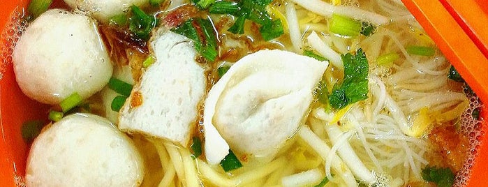 Loke Yew Hien Kee Fish Ball Mee 新義豐茶餐室 is one of MARKET / FOOD TRUCK / FOOD COURT / KOPIDIAM.