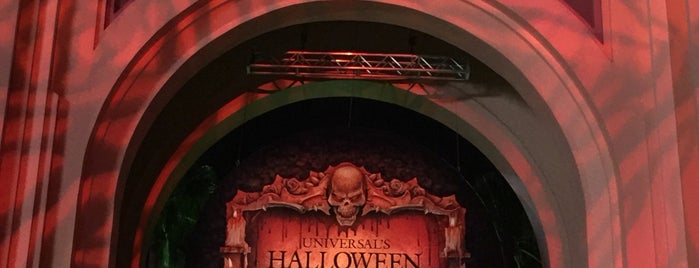 Halloween Horror Nights 2017 is one of Lugares favoritos de Fabrício.