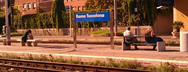 Stazione Roma Tuscolana is one of Jelle'nin Beğendiği Mekanlar.