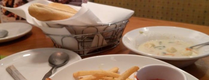 Olive Garden is one of Va beach restaurants!.