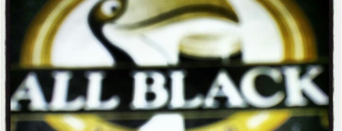 All Black Irish Pub is one of Rock Bares em São Paulo.