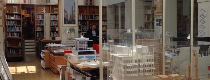 Renzo Piano Building Workshop is one of 4sqDiscoveries.