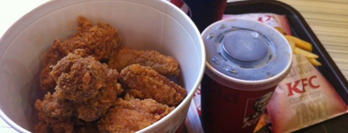 KFC is one of Crhis : понравившиеся места.