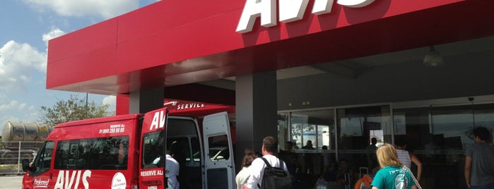 Avis Car Rental is one of Orte, die Juan Carlos gefallen.