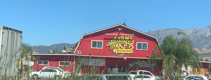 Farm's House Restaurant is one of Gettin' my grub on!.
