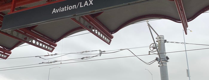 Metro Rail - Aviation/LAX Station (C) is one of Ralph’s Suprtmarket.