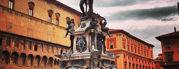 Plaza Neptuno is one of Mia Italia |Toscana, Emilia-Romagna|.