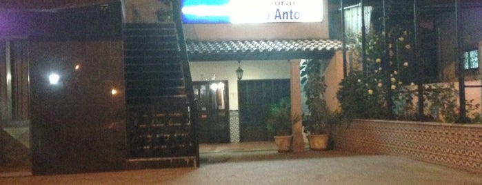 Restaurante Santo António is one of restaurantes.