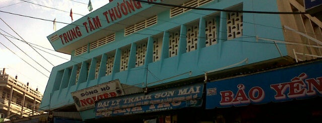 Trung Tâm Thương Mại Thủ Đức is one of mua sắm Sài Gòn.