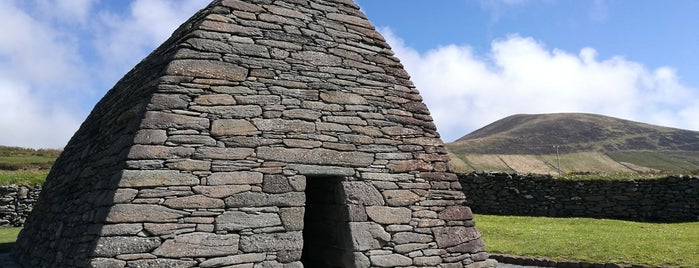 Gallarus Oratory is one of Ireland To Do.